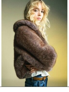 Mango cropped faux fur jacket NWOT